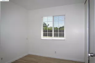 30888 Tidewater Dr, Union City, CA 94587 - Photo 20