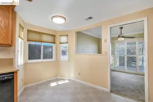 184 Pelican Loop, Pittsburg, CA 94565 - Photo 18