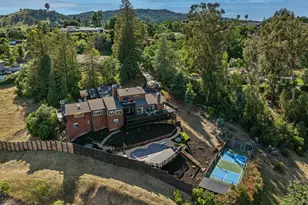 15 Surmont Ct, Lafayette, CA 94549 - Photo 56