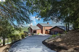 15 Surmont Ct, Lafayette, CA 94549 - Photo 54