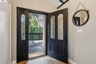 15 Surmont Ct, Lafayette, CA 94549 - Photo 2