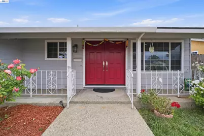 32252 Valiant Way, Union City, CA 94587 - Photo 4