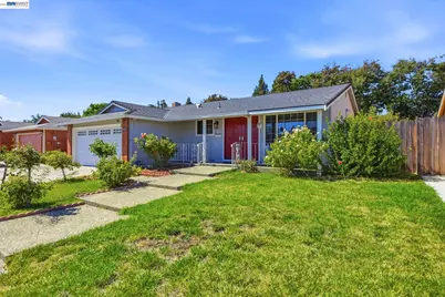 32252 Valiant Way, Union City, CA 94587 - Photo 4