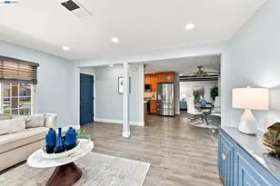 32252 Valiant Way, Union City, CA 94587 - Photo 10
