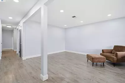 32252 Valiant Way, Union City, CA 94587 - Photo 10
