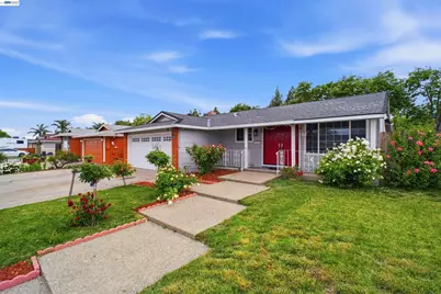 32252 Valiant Way, Union City, CA 94587 - Photo 2