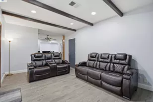 32252 Valiant Way, Union City, CA 94587 - Photo 14