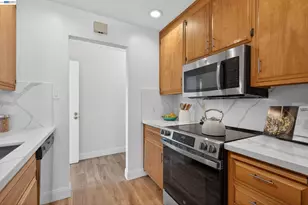 15753 Via Sonata, San Lorenzo, CA 94580 - Photo 16
