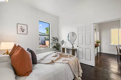 1137 Peralta St, Oakland, CA 94607 - Photo 14