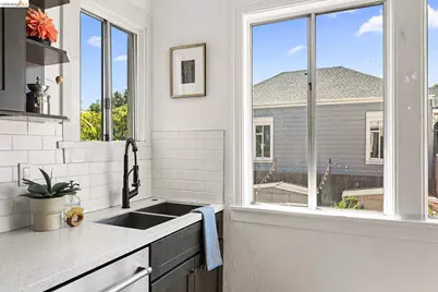1137 Peralta St, Oakland, CA 94607 - Photo 12