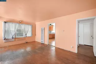 1543 Havenscourt Blvd, Oakland, CA 94621 - Photo 6