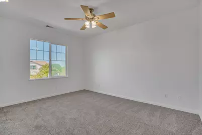 2340 St Augustine Dr, Brentwood, CA 94513 - Photo 36