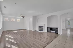 2340 St Augustine Dr, Brentwood, CA 94513 - Photo 18