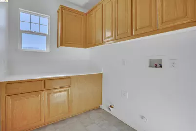2340 St Augustine Dr, Brentwood, CA 94513 - Photo 30