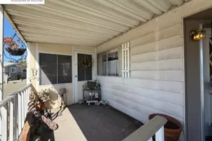 27957 Pueblo Serena, Hayward, CA 94545 - Photo 26