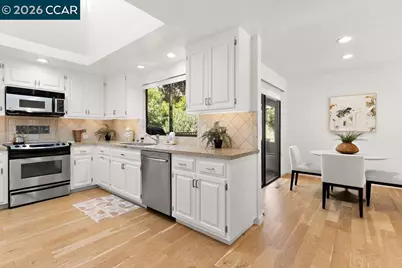 39 Sea Pines Street, Moraga, CA 94556 - Photo 8