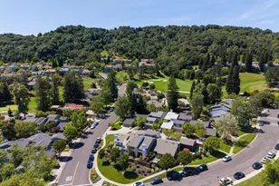1712 St Andrews Dr, Moraga, CA 94556 - Photo 32