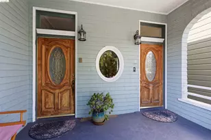 1033 Magnolia, Oakland, CA 94607 - Photo 2