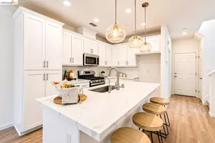 38 Fern Ln, Pittsburg, CA 94565 - Photo 2