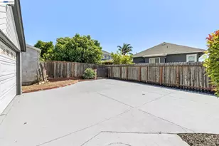 9946 Dante Ave, Oakland, CA 94603 - Photo 46
