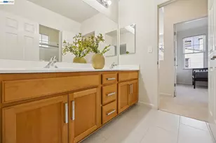 2421 Haile St, Alameda, CA 94501 - Photo 42