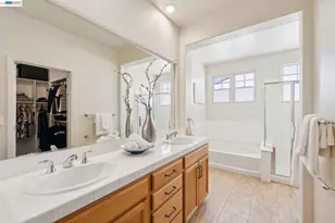 2421 Haile St, Alameda, CA 94501 - Photo 30