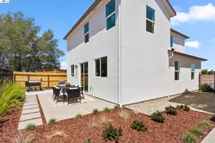 851 Pecan Tree Ln, Galt, CA 95632 - Photo 20