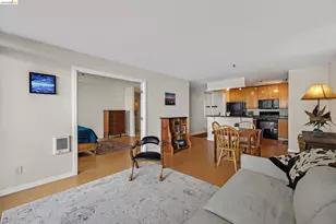 555 Pierce St, Albany, CA 94706 - Photo 12
