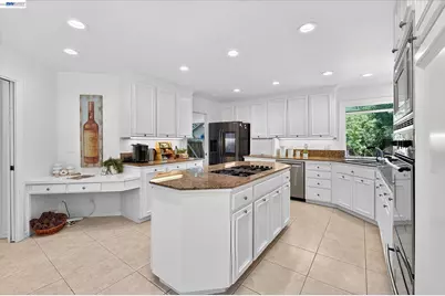 646 Windmill Ln, Pleasanton, CA 94566 - Photo 12