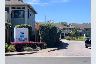 96 Lakeshore Ct, Richmond, CA 94804 - Photo 1