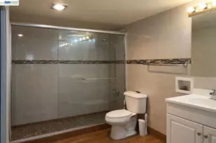 801 Franklin St, Oakland, CA 94607 - Photo 10