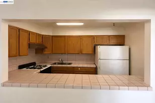 801 Franklin St, Oakland, CA 94607 - Photo 18