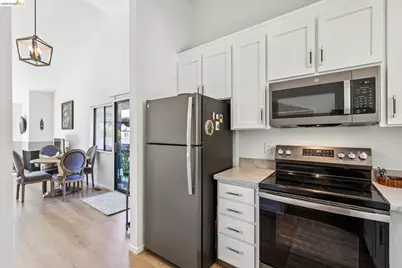 45 Corte Real #1, Larkspur, CA 94904 - Photo 26