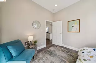 1944 20th St, Oakland, CA 94606 - Photo 24