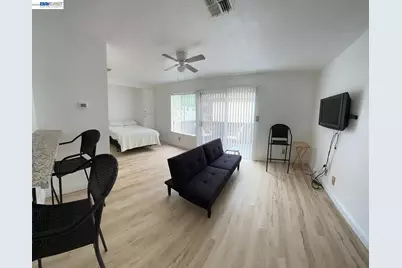 3701 Colonial Dr #36, Modesto, CA 95356 - Photo 6