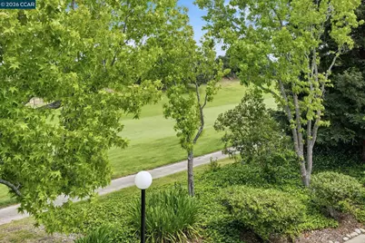 1473 Marchbanks Dr #4, Walnut Creek, CA 94598 - Photo 20