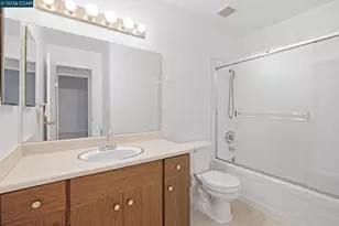 1473 Marchbanks Dr, Walnut Creek, CA 94598 - Photo 38