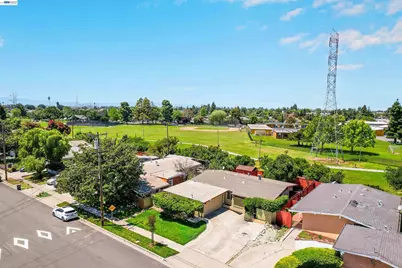 1673 Southgate St, Hayward, CA 94545 - Photo 54