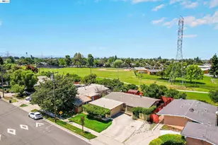 1673 Southgate St, Hayward, CA 94545 - Photo 54