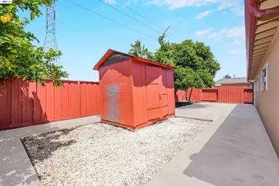 1673 Southgate St, Hayward, CA 94545 - Photo 50