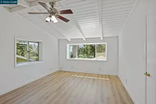 5716 Merriewood Dr, Oakland, CA 94611 - Photo 14