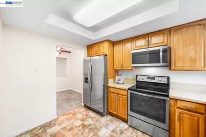 20980 Birch #C, Hayward, CA 94541 - Photo 12