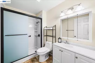 20980 Birch, Hayward, CA 94541 - Photo 8
