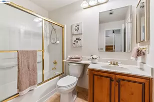 7378 Cronin Cir, Dublin, CA 94568 - Photo 22