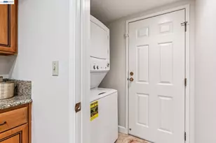 7378 Cronin Cir, Dublin, CA 94568 - Photo 30