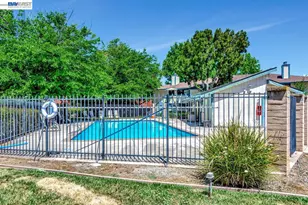 2500 Copa Del Oro Dr, Union City, CA 94587 - Photo 24