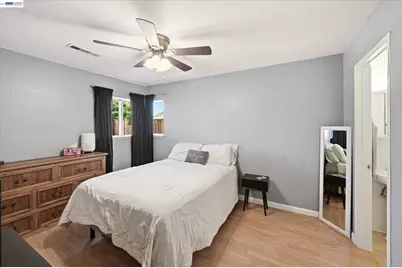 442 James St, Livermore, CA 94551 - Photo 10