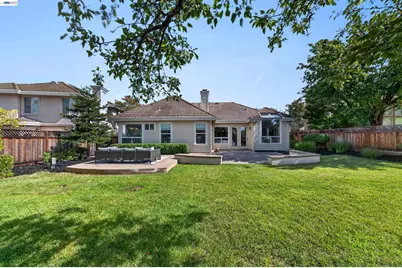 558 Montori Ct, Pleasanton, CA 94566 - Photo 42