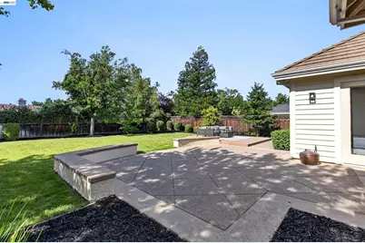 558 Montori Ct, Pleasanton, CA 94566 - Photo 40