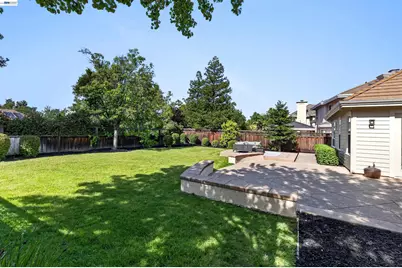 558 Montori Ct, Pleasanton, CA 94566 - Photo 44
